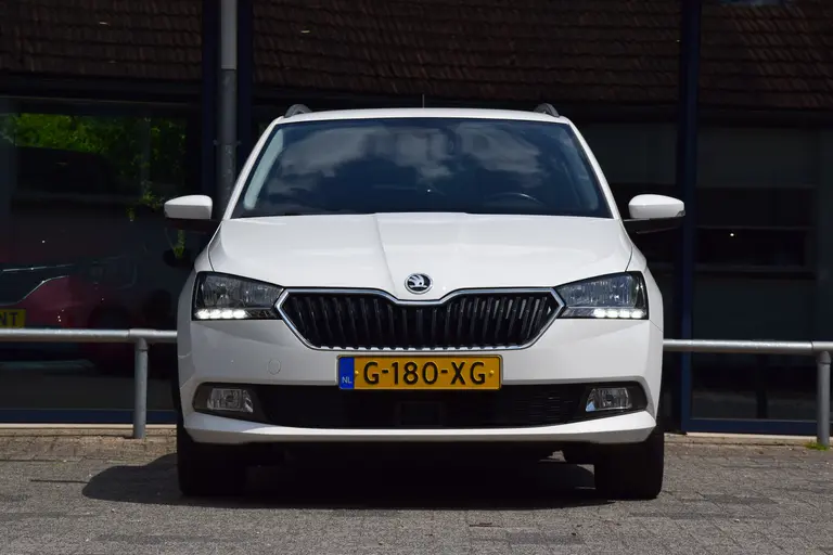 Skoda Fabia Combi 1.0 TSI 96PK Business Edition | Org NL | BOVAG Garantie | Trekhaak | Navigatie | Stoelverwarming | Parkeersensoren | Apple Carplay/Android Auto | 16'' Velgen | afbeelding 11