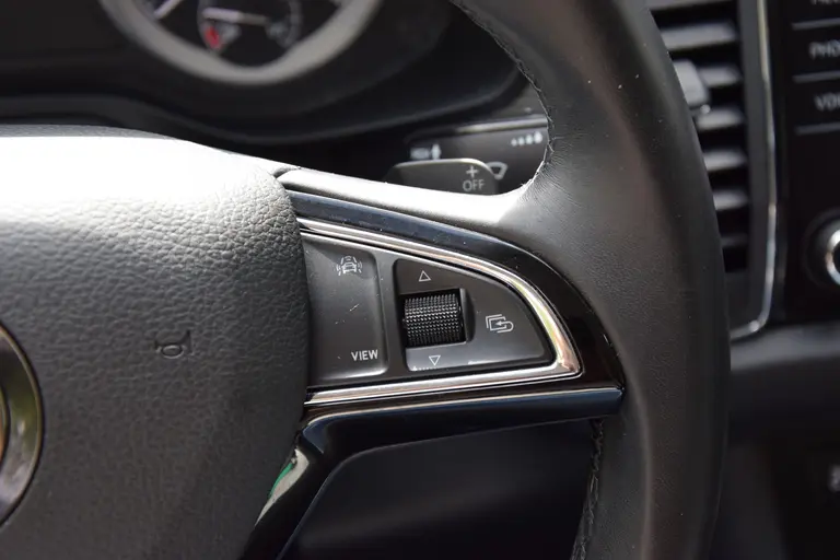 Skoda Kodiaq 1.5 TSI 150PK Business Edition | Org. NL | BOVAG Garantie | Trekhaak | Half Leder | PDC Voor&Achter + Camera | Stoelverwarming | Apple Carplay/Android Auto | Full LED | afbeelding 26