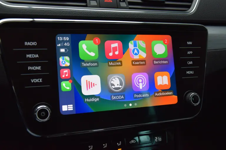 Skoda Superb Combi 1.5 TSI 150PK ACT Business Edition DSG Automaat | Org. NL | BOVAG Garantie | Trekhaak | Apple Carplay/Android Auto | Full LED | PDC Achter | Cruise&Climate Control | afbeelding 21