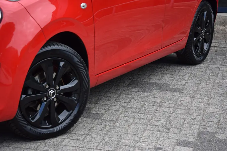 Citroën C1 1.0 VTi Shine | Org. NL | BOVAG Garantie | Achteruitrijcamera | Bluetooth | 15'' Velgen + All Season Banden | Climate Control | Multifunctioneel Stuur | Keurige Auto! | afbeelding 15