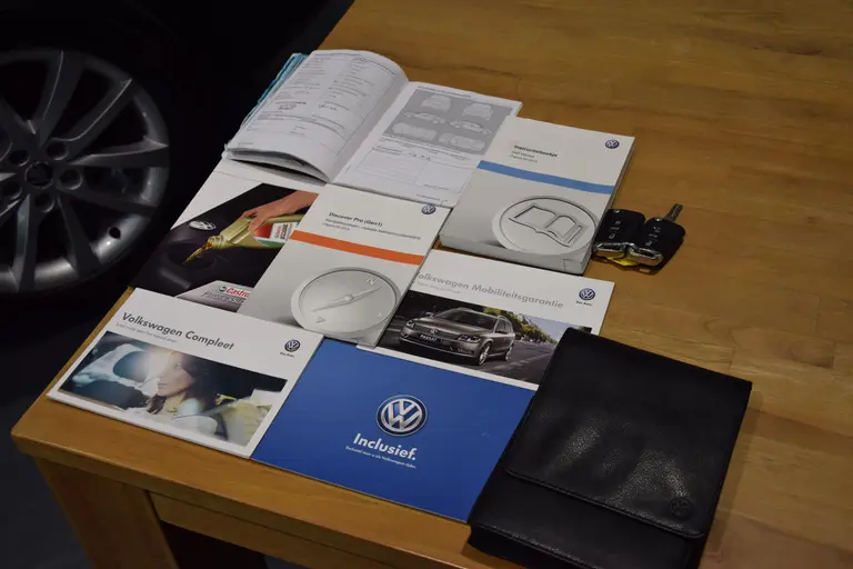 Volkswagen GOLF Variant 1.4 TSI Highline DSG Automaat | Org. NL | Trekhaak | Achteruitrijcamera | Navigatie | Alcantara Bekleding | 18'' Velgen | Cruise & Climate Control | Bluetooth | afbeelding 15