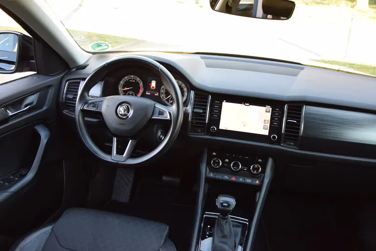 Skoda Kodiaq 1.5 TSI Business Edition DSG Automaat 7p / 7 persoons | Org. NL | BOVAG Garantie | Trekhaak | Camera | Half Leder | Full LED | Cruise&Climate Control | 18'' Velgen | afbeelding 6
