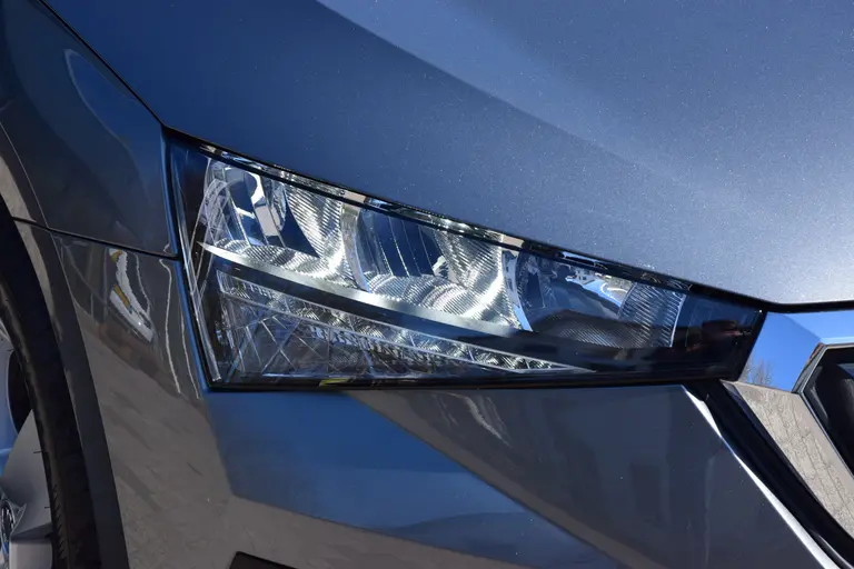 Skoda Scala 1.0 TSI 110PK Ambition | Fabrieksgarantie | Org. NL | Virtual Cockpit | PDC Achter | Navigatie | Full LED | Apple Carplay/Android Auto | Cruise Control | Verkeersbordherkenning | afbeelding 29