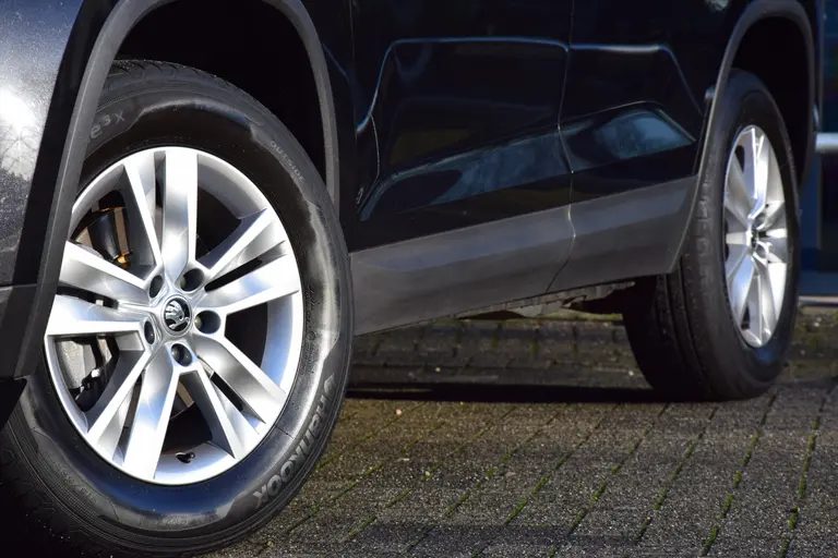 Skoda Kodiaq 1.5 TSI 150PK TSI Business Edition 7p (7 Persoons) DSG Automaat | Rijklaar incl. BOVAG Garantie | Achteruitrijcamera | Virtual Cockpit | Adaptive Cruise Control | 17'' Velgen | afbeelding 18