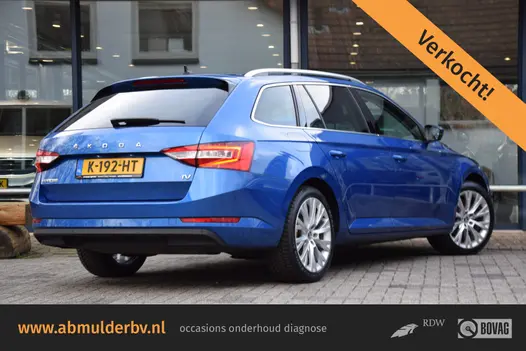 Skoda Superb Combi 1.4 TSI iV Business Edition Plus | SOH 96% | Plug-in Hybride | Org. NL | BOVAG Garantie | Virtual Cockpit | Apple Carplay/Android Auto | Elektrische Voorstoelen met geheugen | Verwarmde Voorruit + Stoelen |