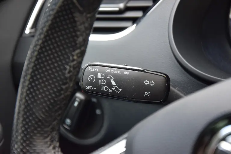 Skoda Octavia Combi 1.5 TSI Greentech Sport Business DSG Automaat | Org. NL | BOVAG Garantie | Trekhaak | Panoramadak | Stoelverwarming | DAB Radio | PDC Voor&Achter | afbeelding 28