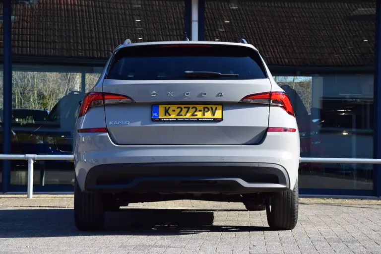Skoda Kamiq 1.0 TSI 111PK Sport Business | Org. NL | BOVAG Garantie | Trekhaak | Virtual Cocpit | Sportstoelen | Cruise&Climate Control | PDC Achter | Apple Carplay/ Android Auto | afbeelding 12