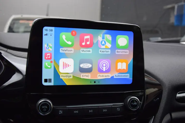 Ford Fiesta 1.1 Trend | Org. NL | BOVAG Garantie | Navigatie | Apple Carplay/Android Auto | Cruise Control | Lane Assist | Airconditioning | All Season Banden | afbeelding 18