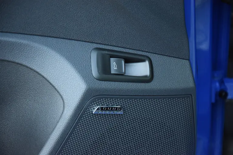 Skoda Kamiq 1.5 TSI 150PK ACT Business Edition | Org. NL | BOVAG Garantie | Trekhaak | Achteruitrijcamera | Virtual Cockpit | Full LED | Verwarmde Stoelen&Voorruit | Cruise&Climate Control | afbeelding 36