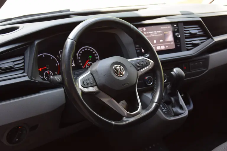 Volkswagen Transporter 2.0 TDI L2H1 Highline DSG Automaat 3-zits (3 persoons) | Org. NL | BPM Vrij | Trekhaak | LED | Adaptive Cruise Control | PDC V+A incl. Camera | Voorruit verwarming | DAB+ | Lichtmetalen velgen 17" | afbeelding 7