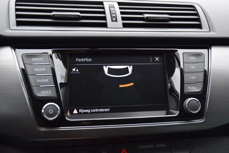 Skoda Fabia Combi 1.0 TSI 96PK Business Edition | Org. NL | BOVAG Garantie | Navigatie | Apple Carplay/Android Auto | 16'' Velgen | PDC Achter | LED Dagrijverlichting | Cruise Control | afbeelding 21