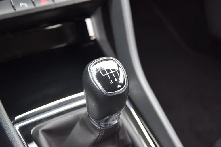 Skoda Kodiaq 1.5 TSI 150PK Business Edition 7p / 7 persoons | Org. NL | BOVAG Garantie | Apple CarPlay | Lederen Bekleding | Trekhaak | Achteruitrijcamera | Virtual Cockpit | Full LED | afbeelding 32