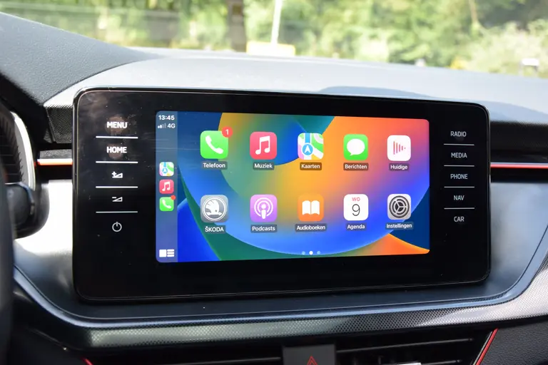 Skoda Scala 1.0 TSI 116PK Sport Business DSG Automaat | Org. NL | BOVAG Garantie | Panoramadak | Virtual Cockpit | PDC Achter | Full LED | Sportstoelen | Flippers |  Navi | Carplay | afbeelding 19