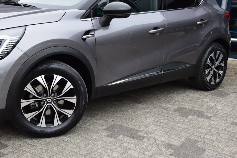 Renault Captur 1.6 E-Tech Hybrid 145 techno Automaat | Org. NL | Trekhaak | Achteruitrijcamera | Full LED | Navigatie | Parkeersensoren | Apple Carplay/Android Auto | Lane Assist | afbeelding 16
