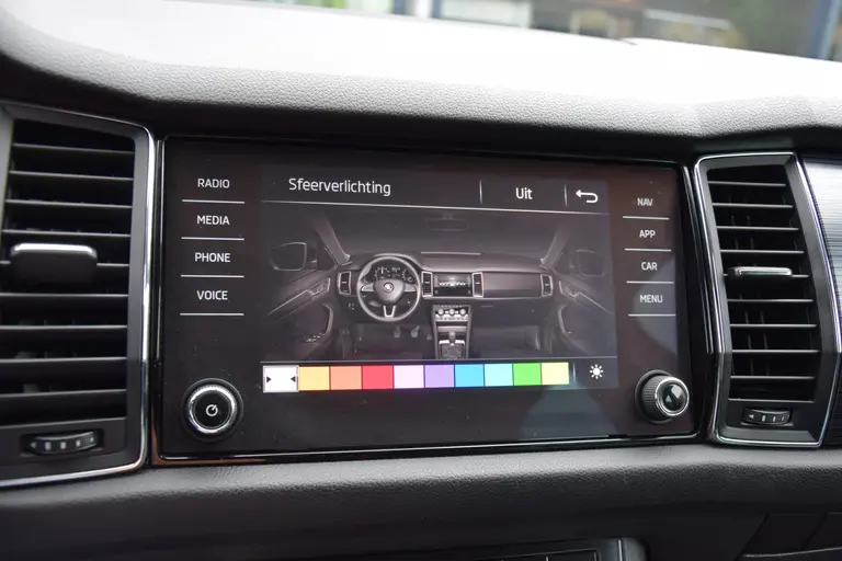 Skoda Kodiaq 1.5 TSI 150PK Business Edition | BOVAG Garantie | Org. NL | Trekhaak | Achteruitrijcamera | 18'' Velgen Met All Season Banden | Full LED | Cruise&Climate Control | afbeelding 24