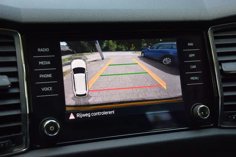 Skoda Kodiaq 1.5 TSI 150PK Limited Business Edition DSG Automaat | Org. NL | BOVAG Garantie | Adaptive Cruise Control | Elektrische Kofferklep | Full LED | Achteruitrijcamera | Dodehoekdetectie | afbeelding 22